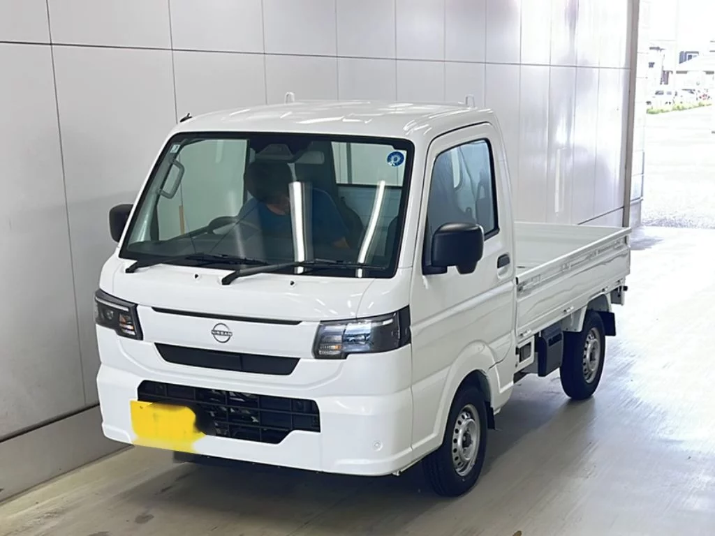 Nissan NT100 Clipper DR16T 2026